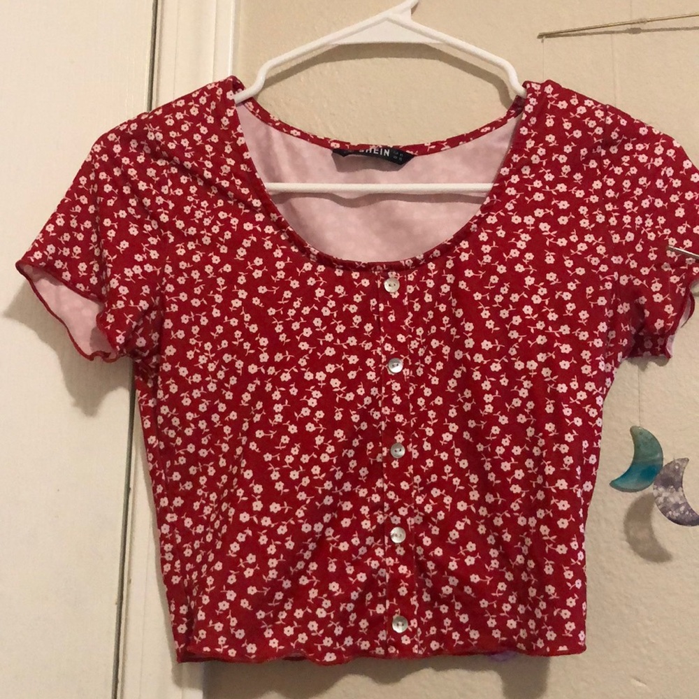 Red floral crop top